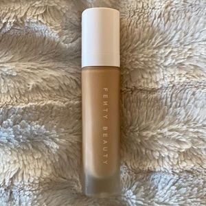 Fenty Beauty Foundation (shade #240)